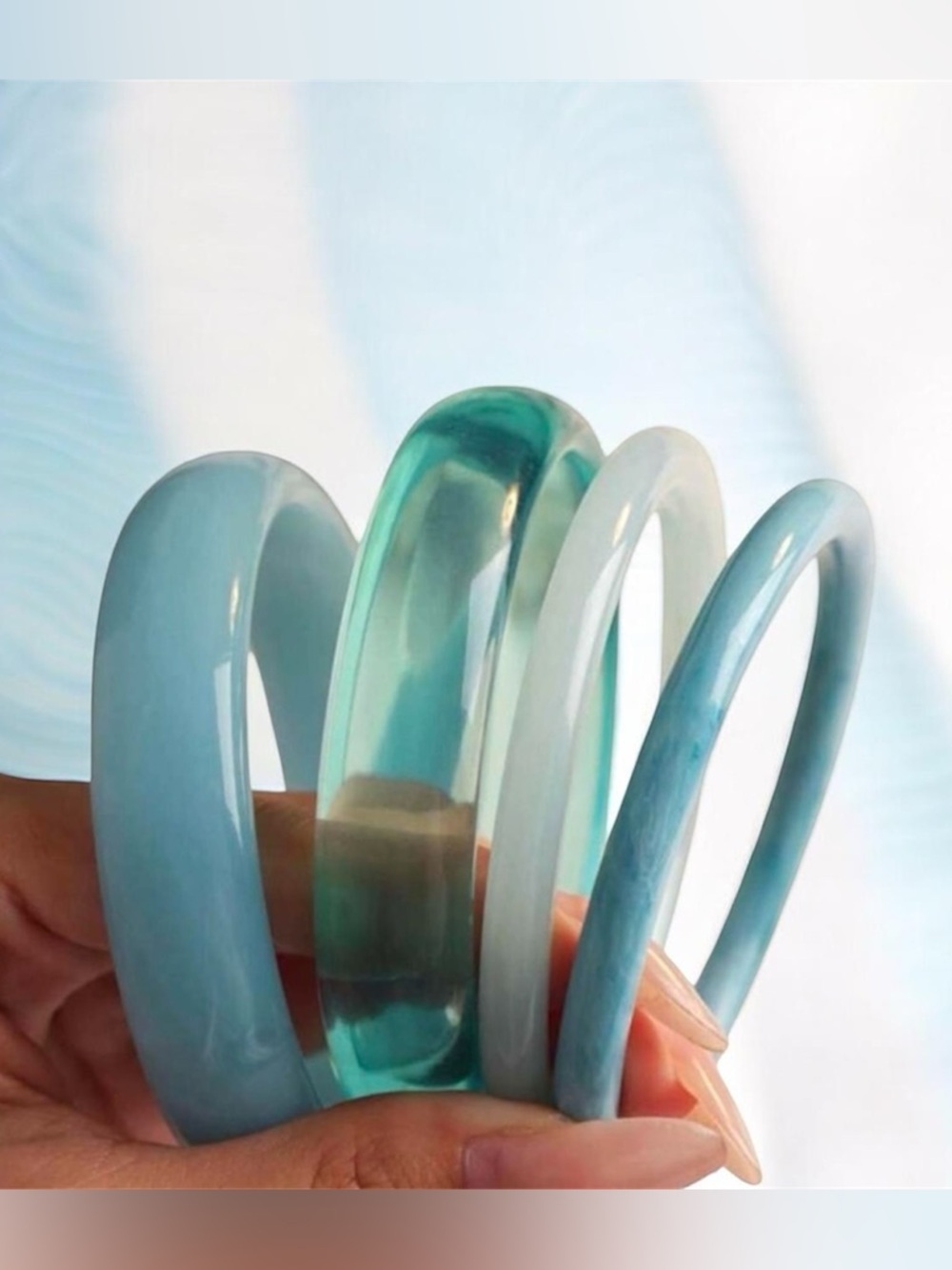 🔥🔥🆕4pc Shades of Blue Bangle Bracelets
